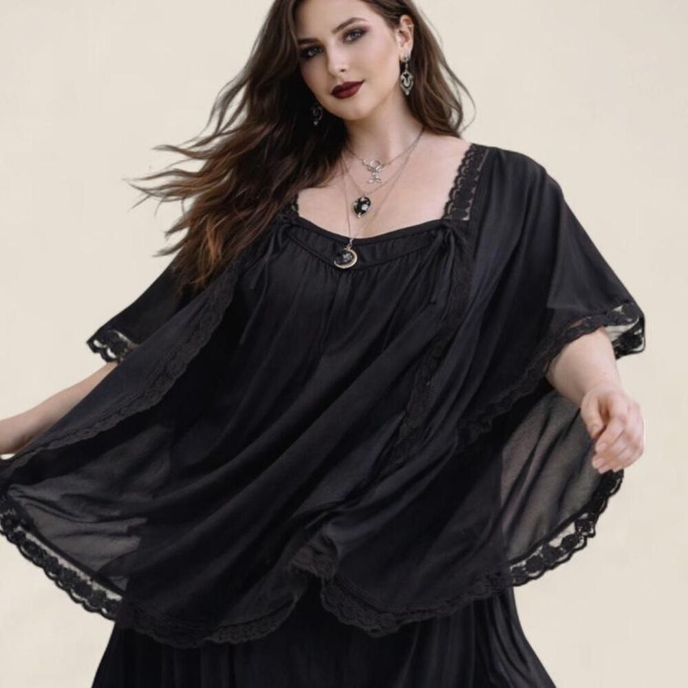 Vintage black Whimsigoth Witchy Lace Faux Cape Top | Size 18 ethereal flowy